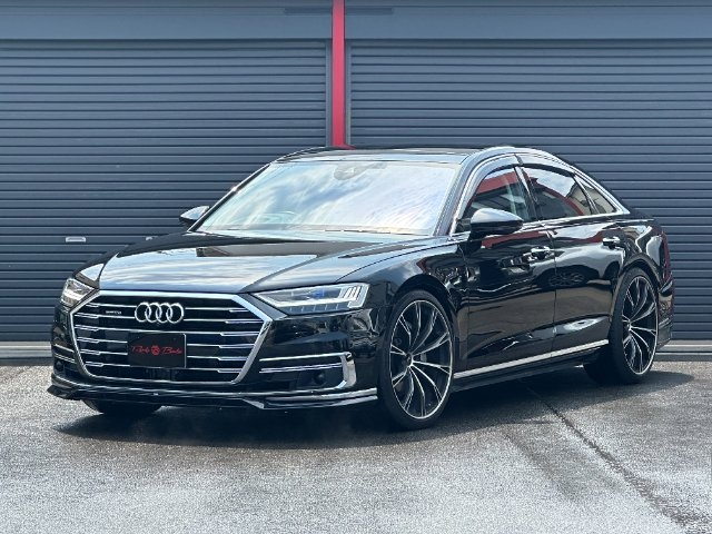 Audi A8  F8CZSF 