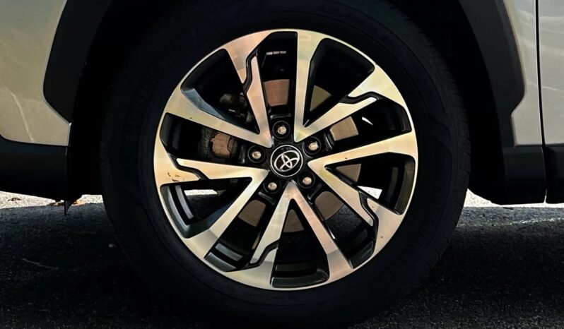 2022 Toyota Corolla Cross XLE